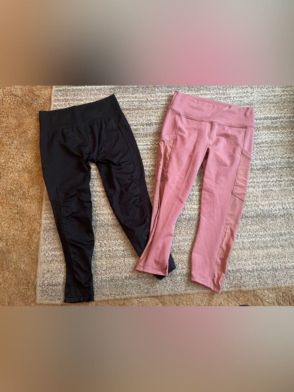Women’s Fabletics Leggings Size Large